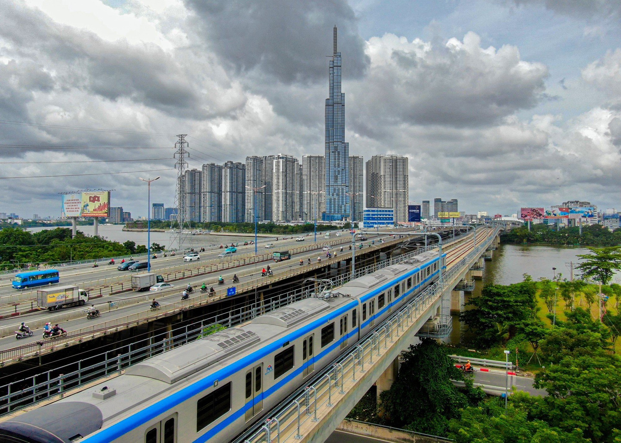 Cần 3,6 tỷ USD kéo dài metro số 1 đến Bình Dương, Đồng Nai - Ảnh 1. Cần 3,6 tỷ USD kéo dài metro số 1 đến Bình Dương, Đồng Nai - Ảnh 1.