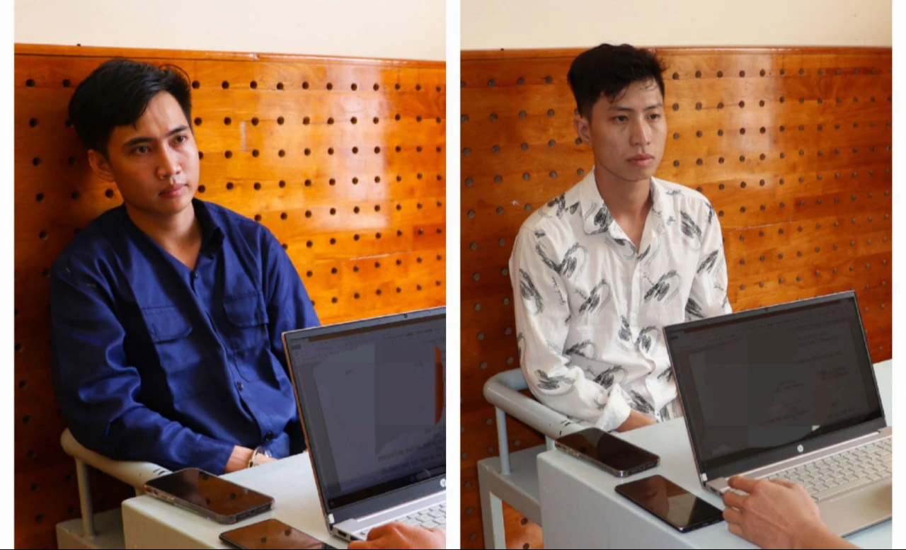 Hai thanh niên giả công an cướp tiệm game - Ảnh 1. Hai thanh niên giả công an cướp tiệm game - Ảnh 1.