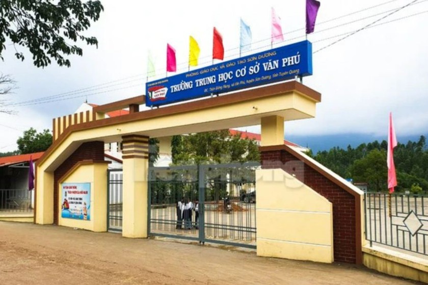 Tiếp vụ cô giáo Tuyên Quang bị học sinh xúc phạm: Đình chỉ Hiệu trưởng