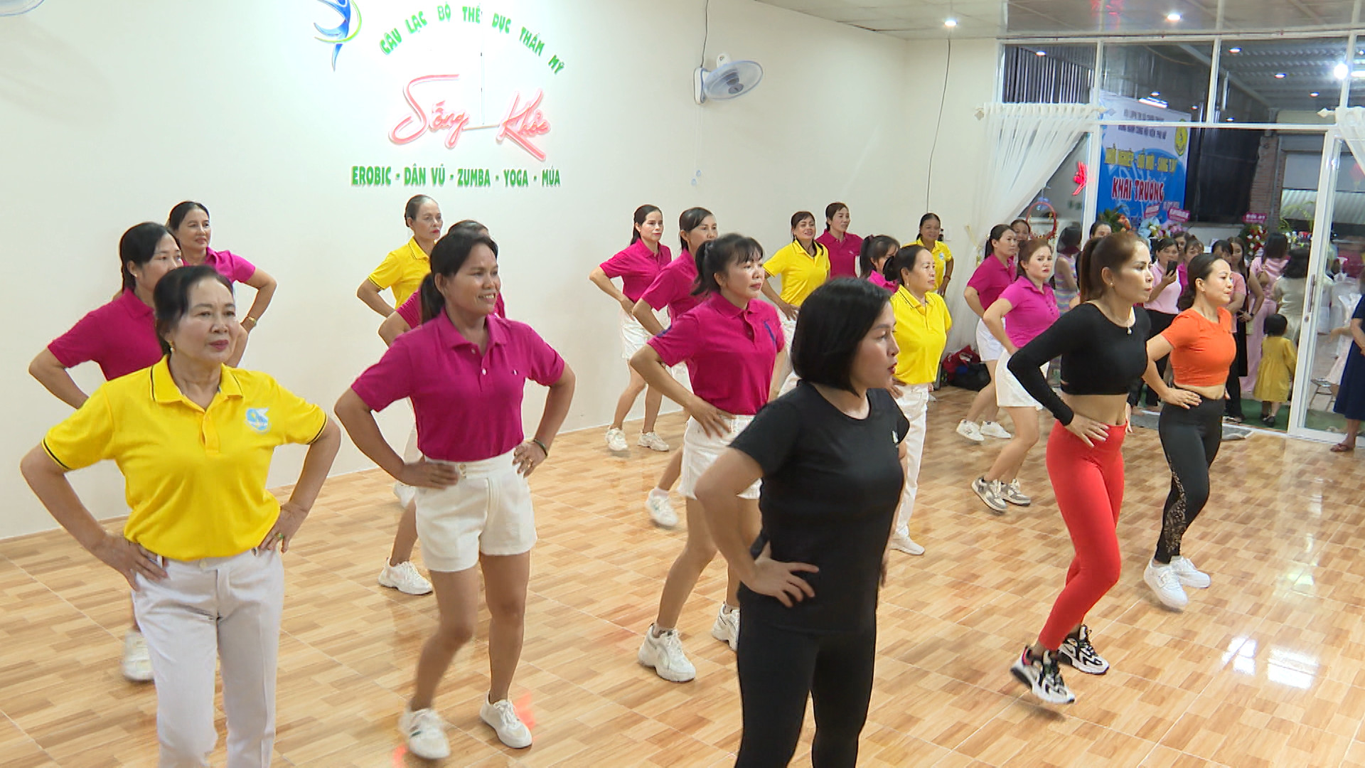 Chơn Thành – Bình Phước: Khai trương câu lạc bộ thể dục thẩm mỹ Sống Khỏe