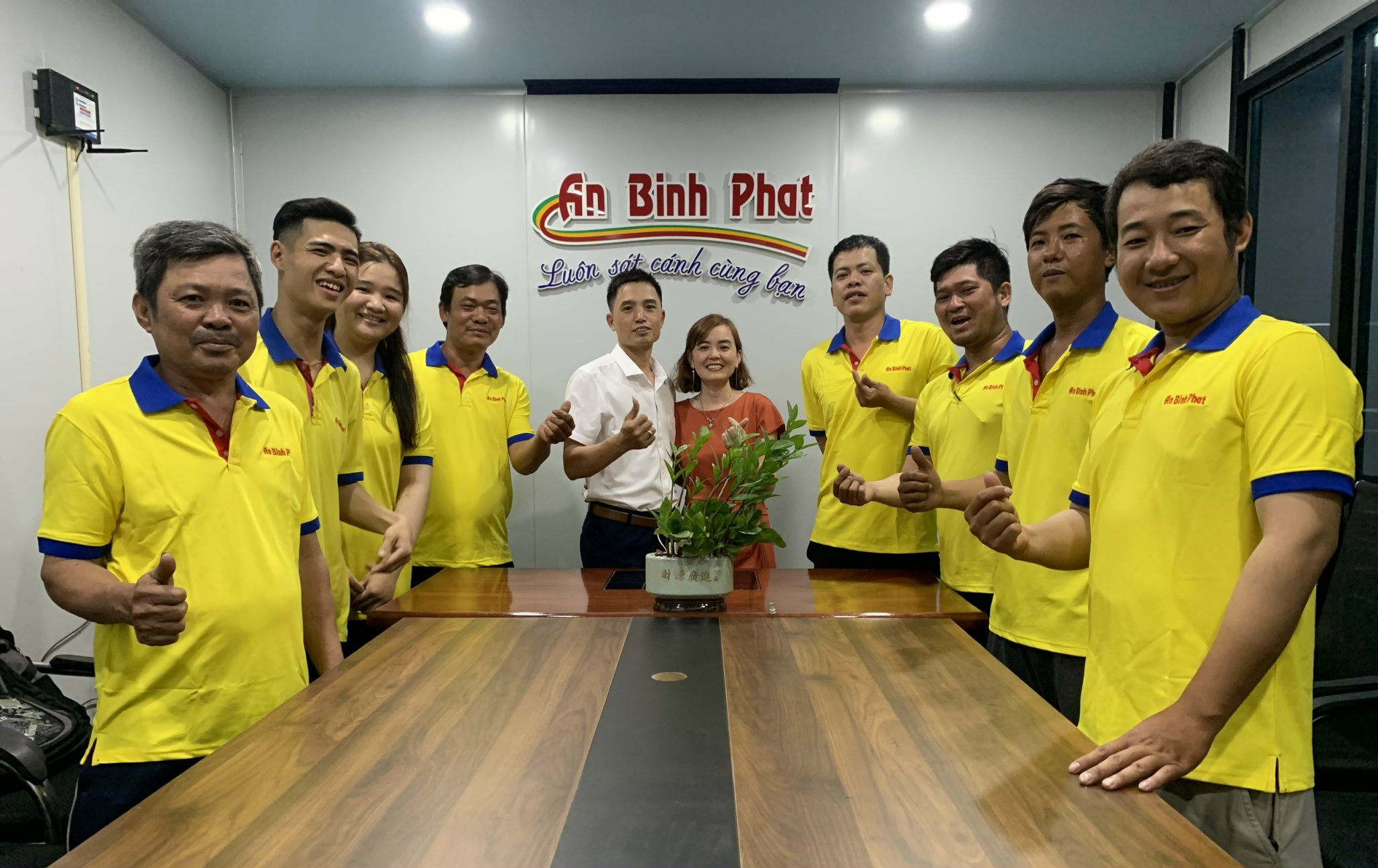 An Bình Phát: Đơn vị uy tín trong phân phối nước uống và gạo tại TP.HCM