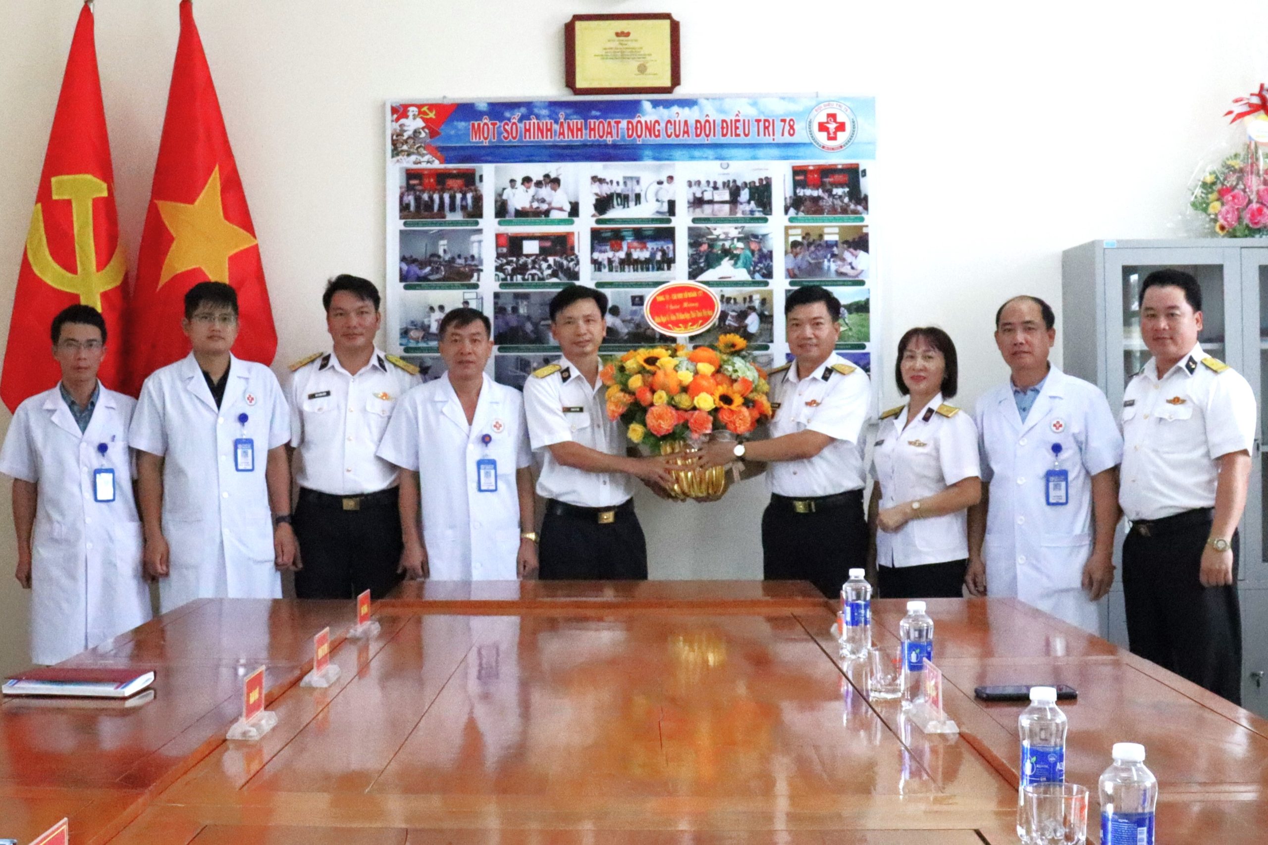 Lữ đoàn 127: Gặp mặt kỷ niệm 70 năm Ngày Thầy thuốc Việt Nam