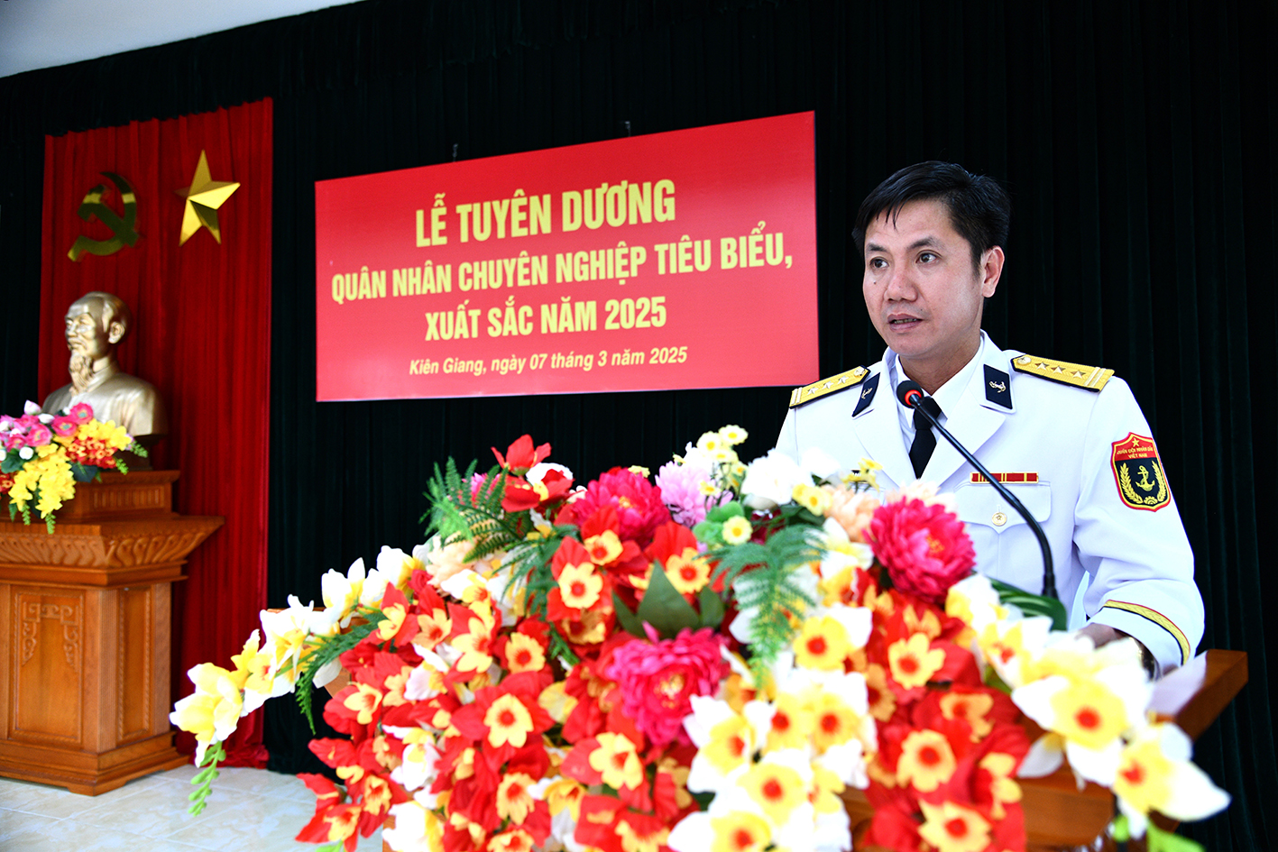 Trung đoàn 551 tuyên dương 10 quân nhân chuyên nghiệp tiêu biểu, xuất sắc