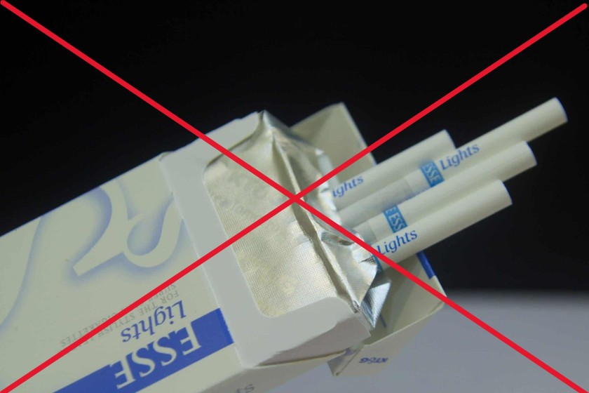 z2877196853803-d5a61771fecb143a5d340fa238097db1-scaled-1626-4564-8123-5949 Một sản phẩm thuốc lá nhẹ.