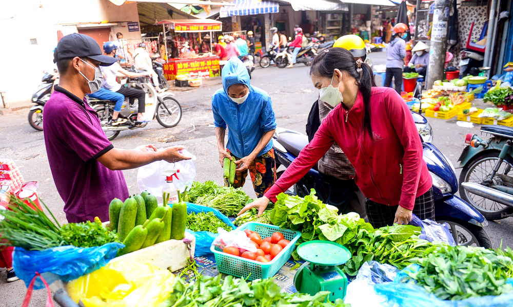 dong-hanh-cung-ba-con-tieu-thuong-cho-truyen-thong-chuyen-doi-so_6848045e9d593 Đồng hành cùng bà con tiểu thương, chợ truyền thống chuyển đổi số