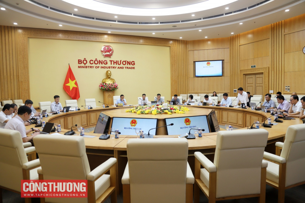 tap-trung-dam-bao-hoat-dong-san-xuat-cung-cap-than-cho-san-xuat-dien_68399fd16053d cung cấp than